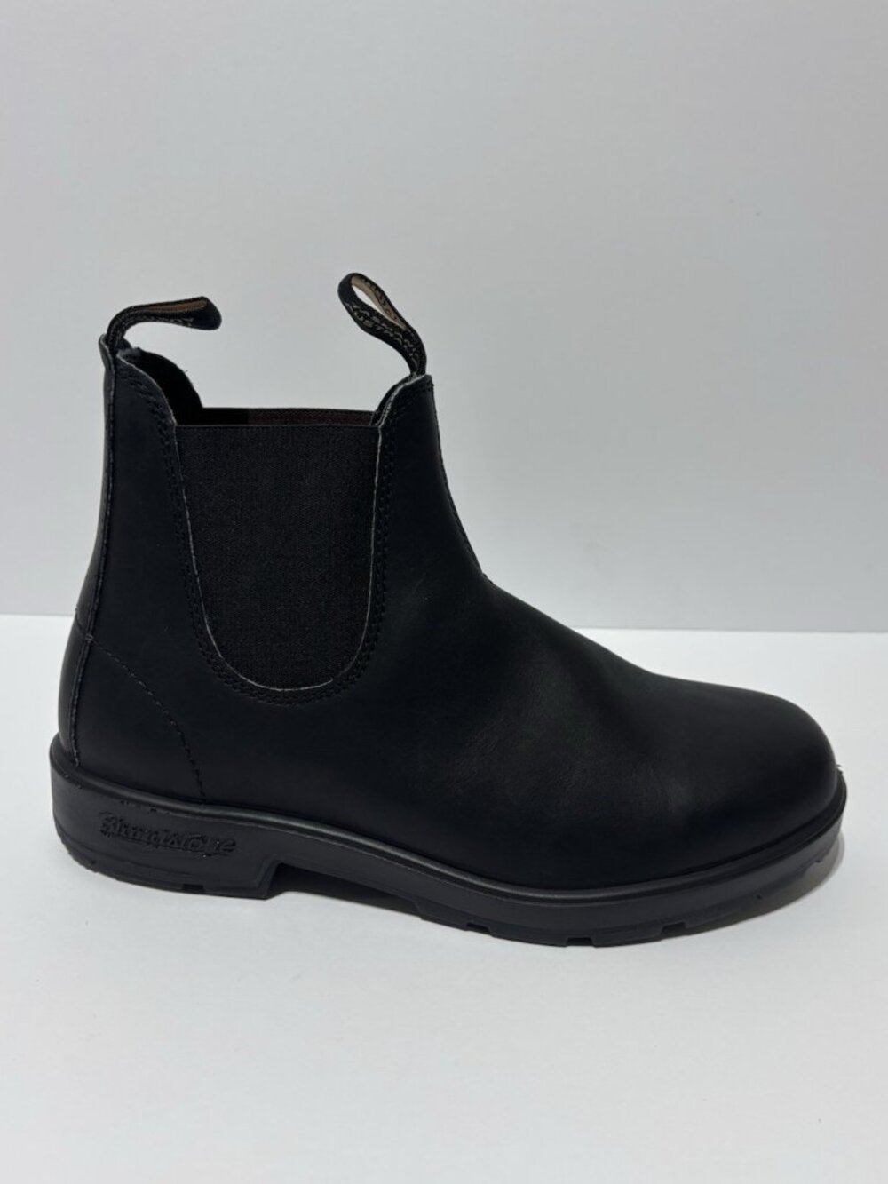 Blundstone Men’s 510, Black Leather Chelsea Boots, Size US 10.5 M, UK 9.5